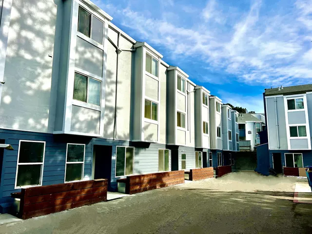 THE VILLAGES AT PACIFICA APARTMENTS