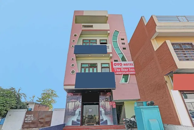 OYO Star Inn Hotel and Guest House