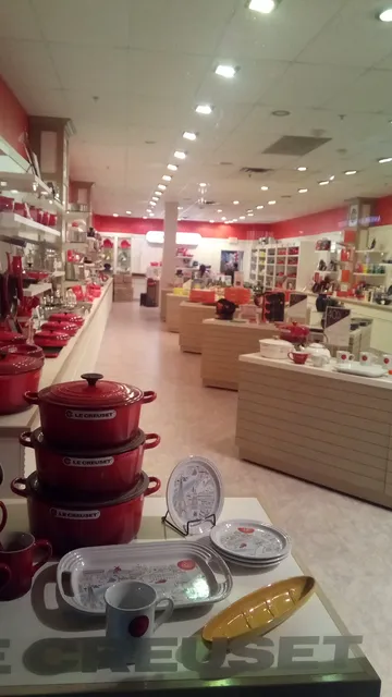 Le Creuset Outlet Store