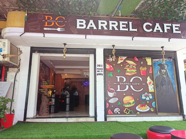 Barrel cafe