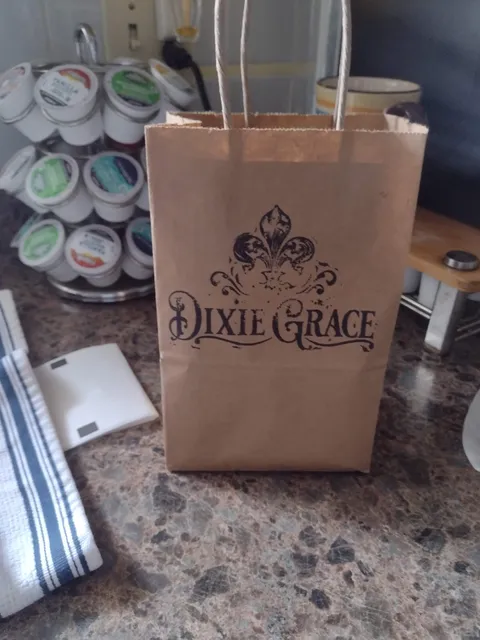 Dixie Grace Hand-Crafted Home Fragrance & Mercantile
