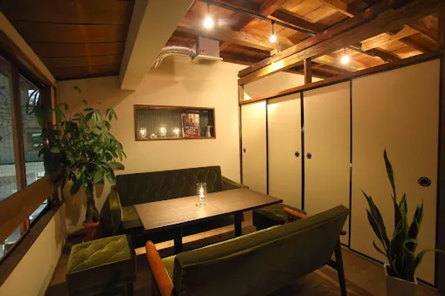 博多の洋食店 ロジウラリブレ