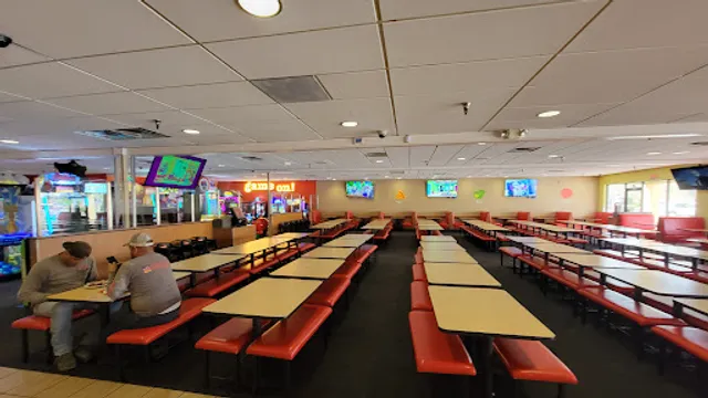 Peter Piper Pizza
