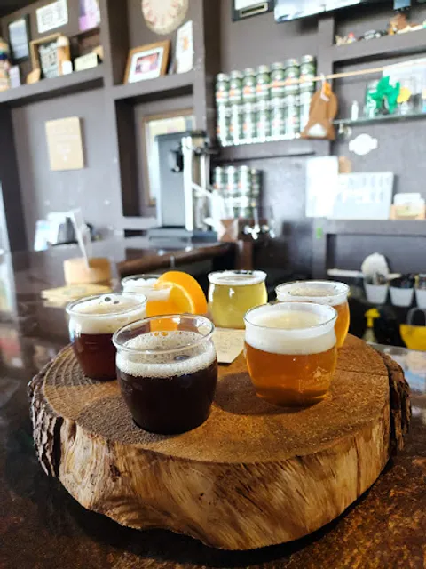 Peaks N Pines Brewery - Tutt Blvd