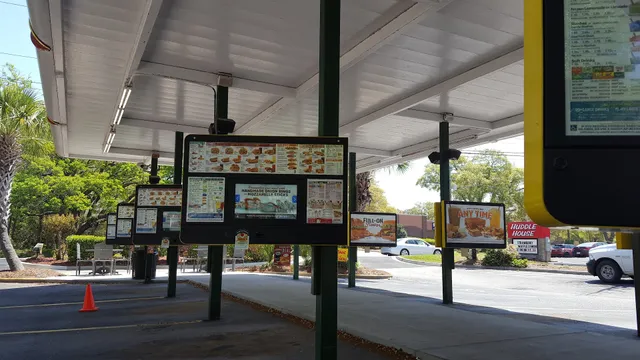 Shoppes of Folly Road