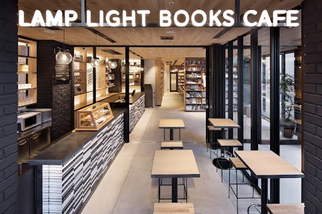 Lamp Light Books Cafe Nagoya