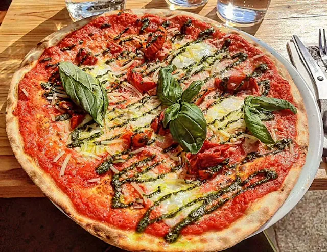 AVE Pizza Bar - Ménilmontant