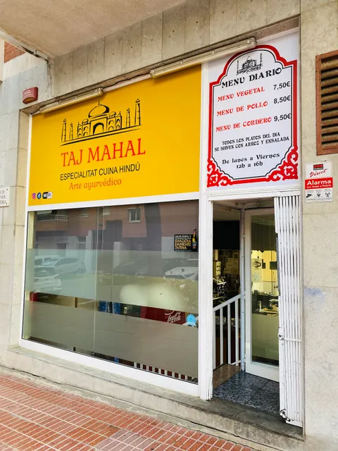 Taj Mahal Tarragona- Especialitat Cuina Hindú