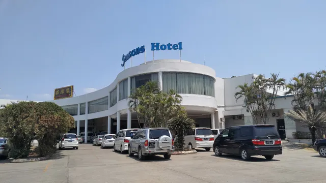 Seasons of Yangon International Airport Hotel