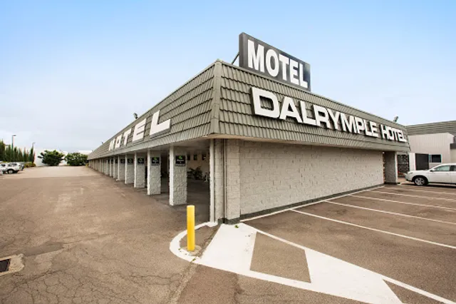 Dalrymple Hotel