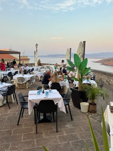 Amare • Alla Guardiola