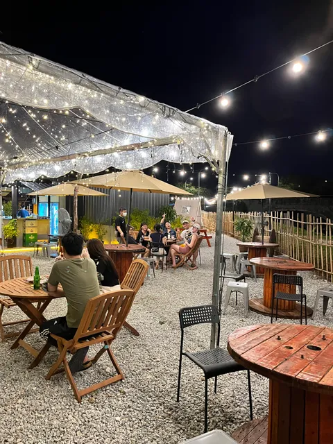 Yi Ding Xian Seafood Restaurant