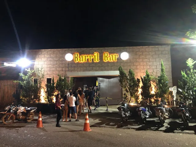 BARRIL BAR