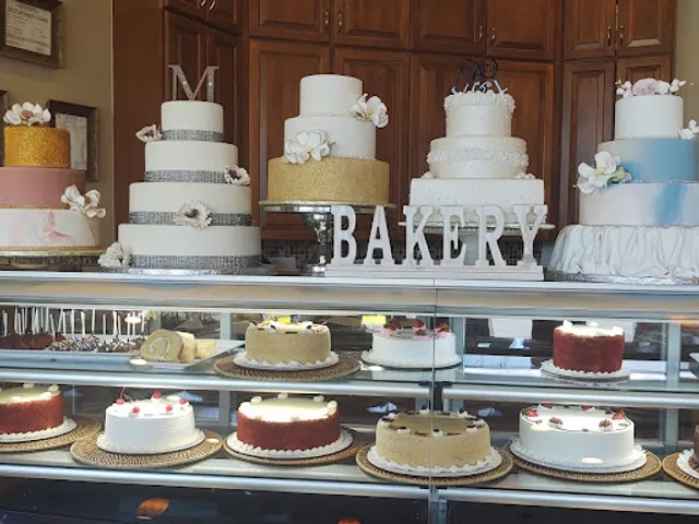 Cakes By Happy Eatery