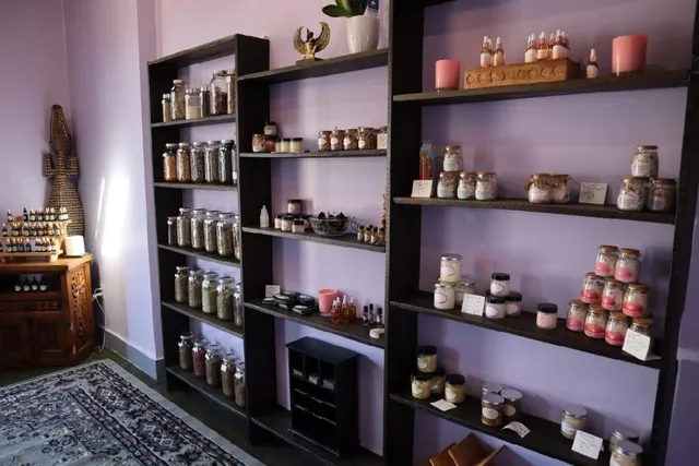 13 Moons Alchemy "Artisan Apothecary"