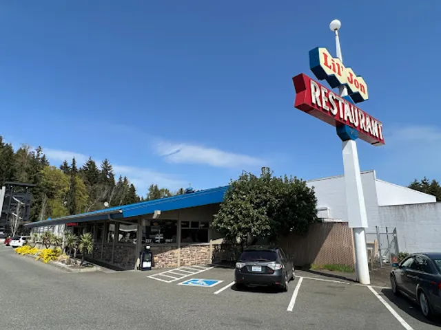 Lil' Jon Restaurant & Lounge