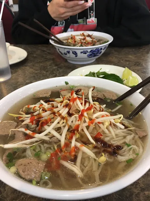 Pho East Lake Restaurant