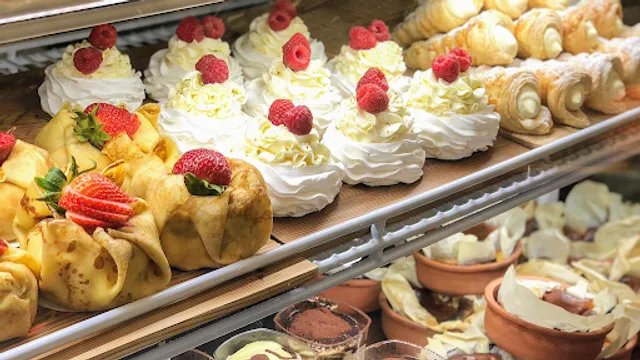 Sweet Garden by Gunel