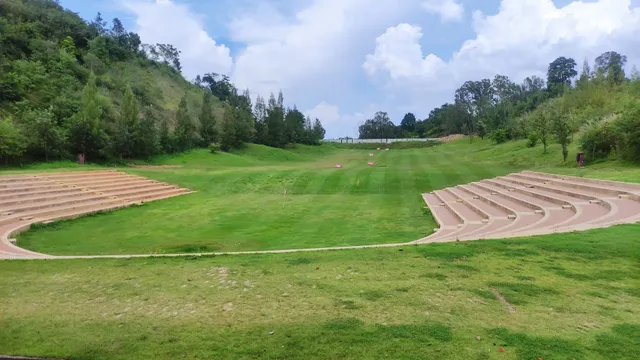 Toscana Valley Driving Range