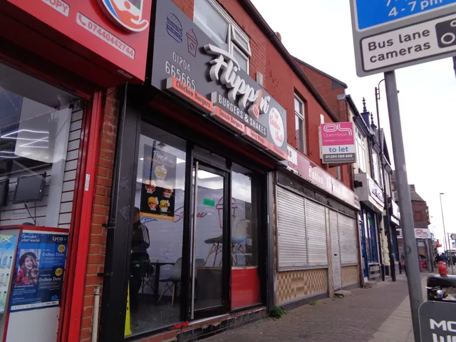 Flippin Burgers & Shakes