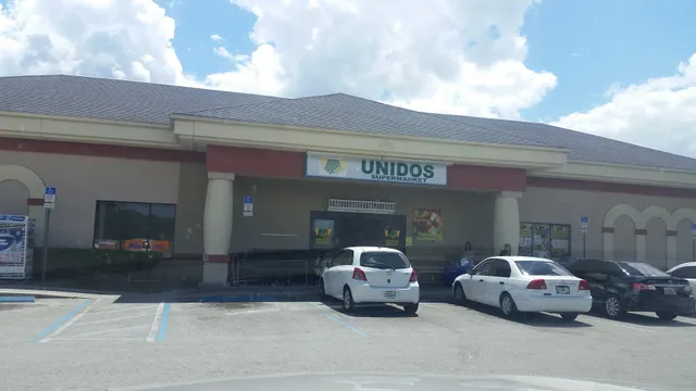 Unidos Supermarket