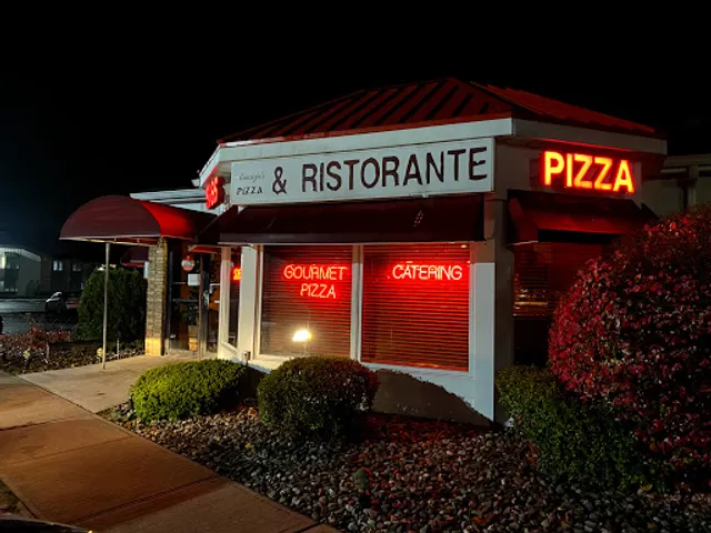 Maurizio's Pizza & Ristorante