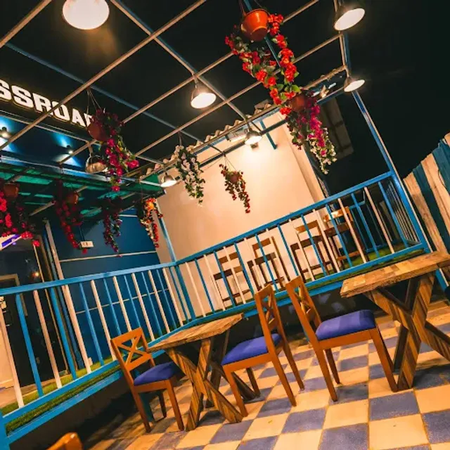 CROSSROADS RESTO CAFE