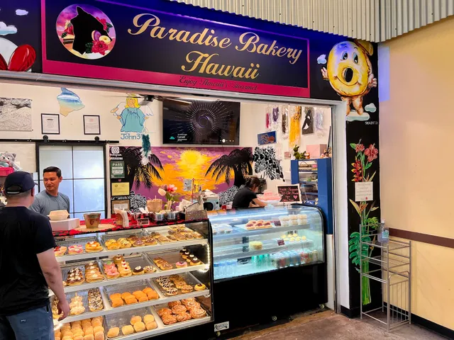 Paradise Bakery Hawaii - Donuts and more