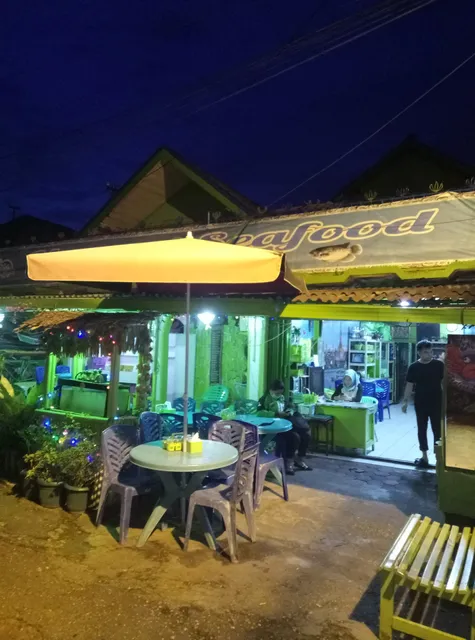 Mayumi Seafood Resto