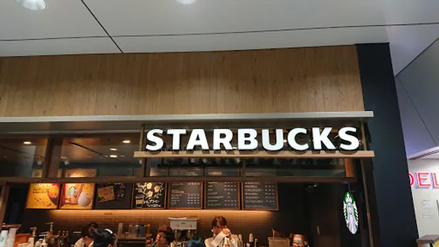 Starbucks Coffee - JR-Central Tokyo Station Inside Shinkansen Ticket Gates South