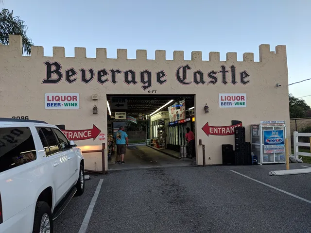 Beverage Castle Drive thru Liquor