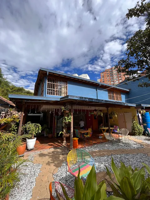 YOLO HOSTEL MEDELLÍN - PROVENZA