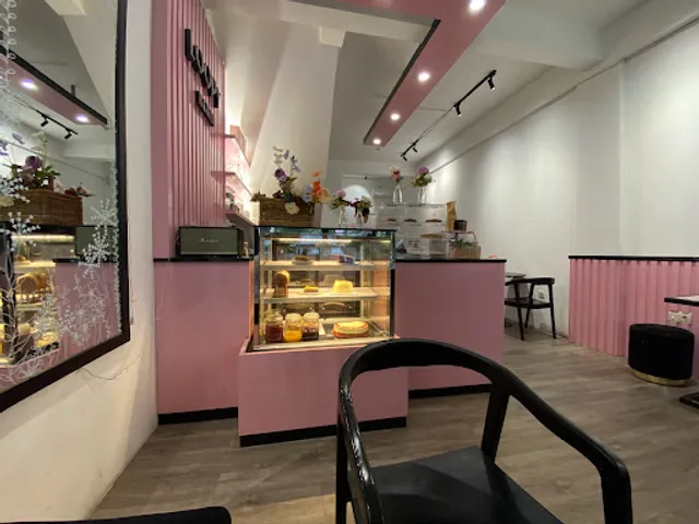 Dolce Cafe | Coffee, Eatery, Bakery