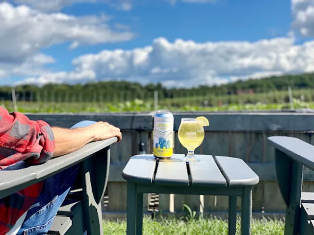Lookout Farm Brewing & Cider Co. Taproom