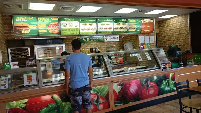 Subway Barva