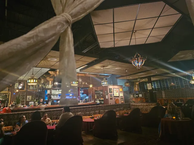 The Shops @Berkeley Lake