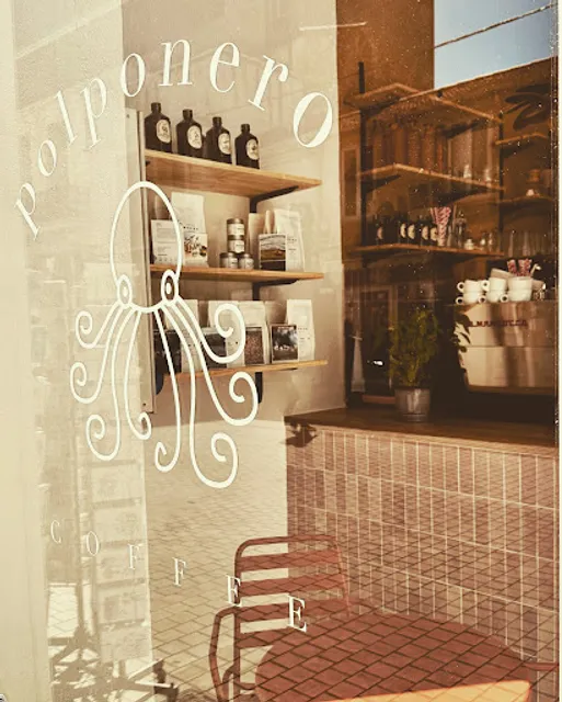 Polponero Café
