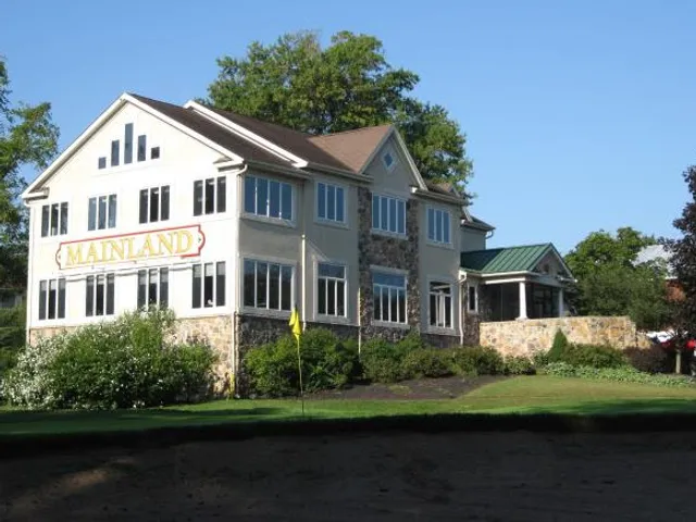 Mainland Golf Course