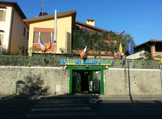 EuroHome Hotel Bed & Breakfast