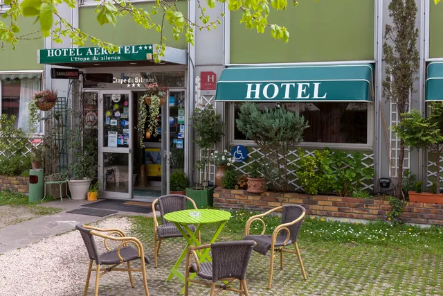 Hôtel Aerotel