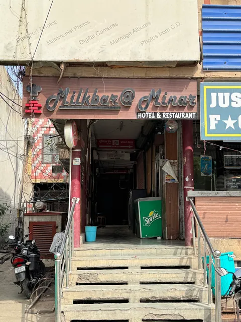 Milkbar Minar Restaurant | Best Restaurant On Center Point Aligarh
