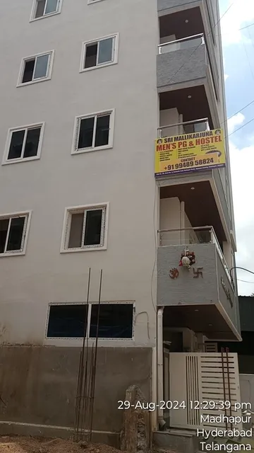 Sri Mallikarjuna Men's PG & Hostel, Madhapur