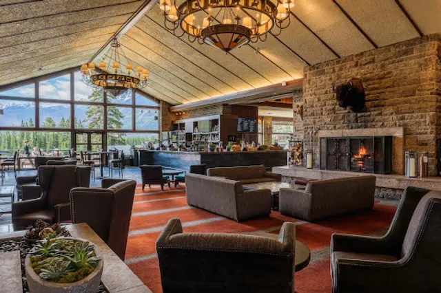 The Great Hall & Emerald Lounge