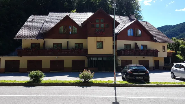 Žibert Jože s.p. gostišče s prenočišči ter Šrd " pri Vidrgarju"