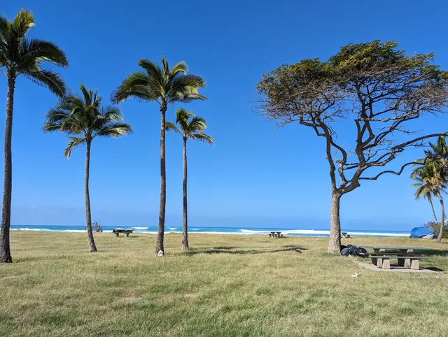 Māʻili Point Beach Park