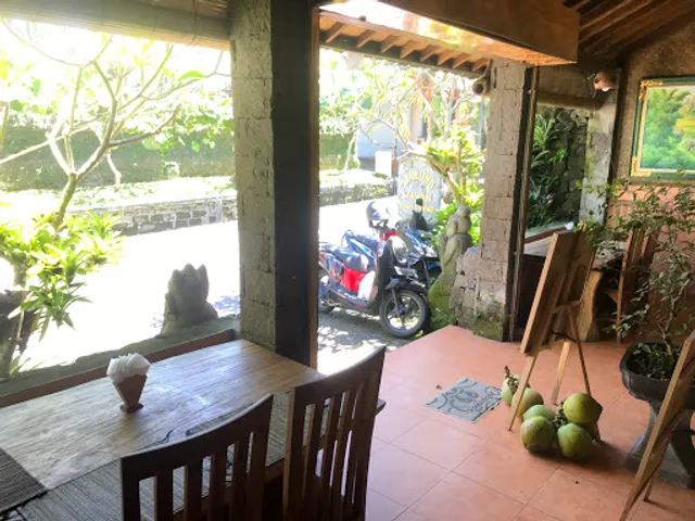 Warung wayan ( Nyuh kuning village )