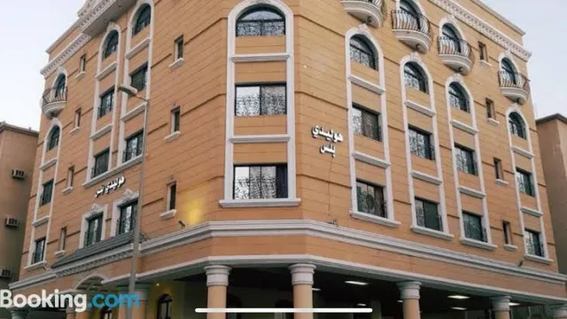 Grand Plaza Hotel Suites