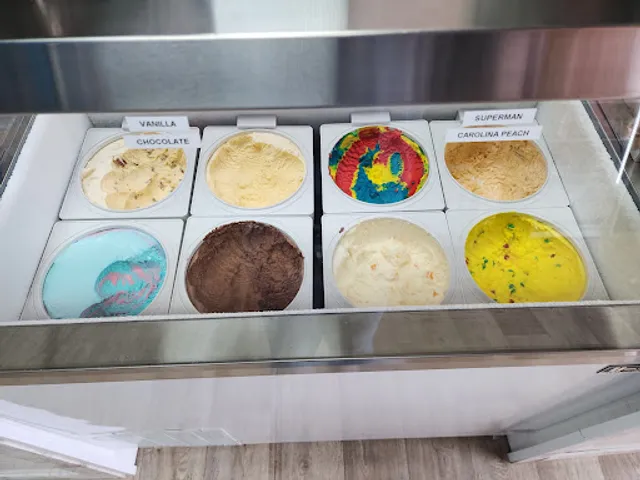 Snazzy Treats and Eats