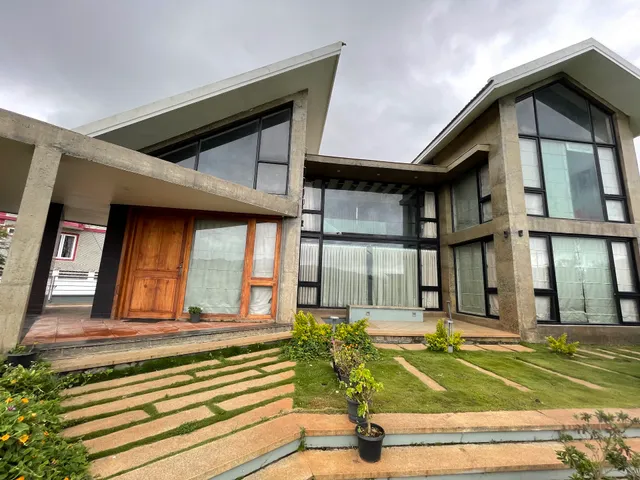 WEST HILL M - PALADA