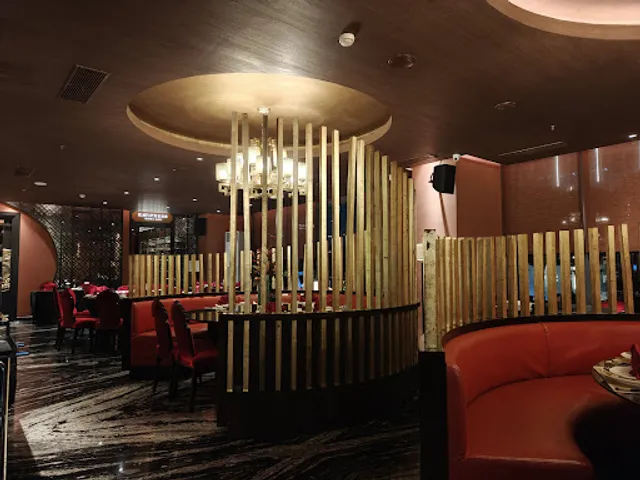 Royal Eight Chinese Dining